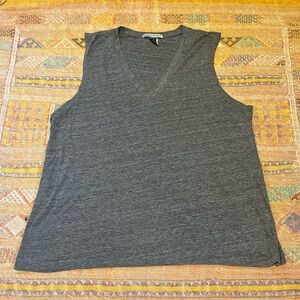 Novella Royale Gray Tank Top
